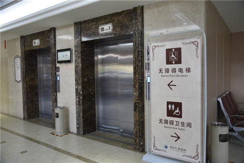 談?wù)勧t(yī)院建筑的細(xì)節(jié)設(shè)計(jì)與建筑安全管理(圖2)